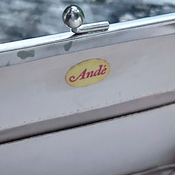 Vintage 1969’s Andè Silver Evening Bag/Hand Clutch with Snake Chain Strap - Picture 15 of 15